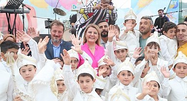 İzmitli çocuklar ve aileleri geleneksel şölende eğlendi