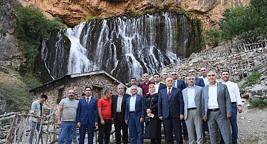 Kapuzbaşı Şelalesi'ne açık davet