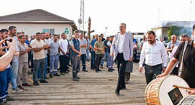 Karacabey Belediyesi'nde toplu sözleşme sevinci