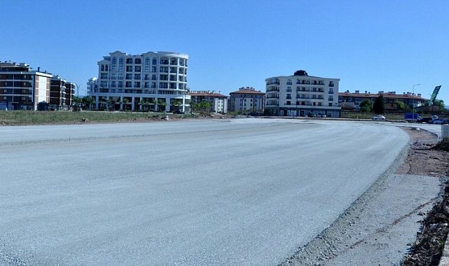 Kartepe Kent Meydanı'na 446 araçlık otopark