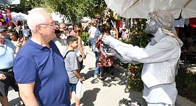 Kavacık Üzüm Festivali'ne 'pazar' akını