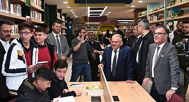 Kayseri Büyükşehir kütüphanelerine yoğun ilgi