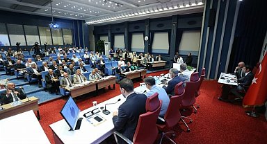 Kayseri Büyükşehir Meclisi'nden Özhaseki'ye vefa