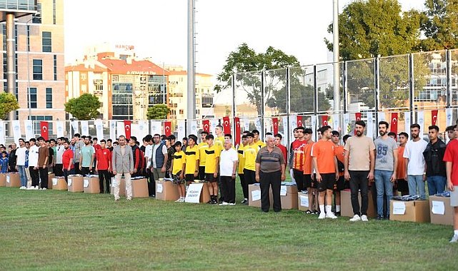 Kayseri Büyükşehir'den amatör kulüplere büyük destek