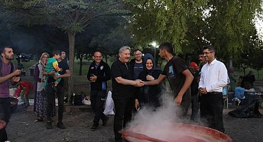 Kayseri Melikgazi binlerce aileyi salçada buluşturdu