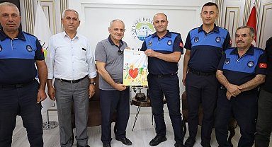 Kayseri Yahyalı'da Başkan Esat Öztürk zabıtayla buluştu