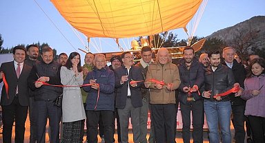 Kayseri'de yabancı misafirlere balon sürprizi