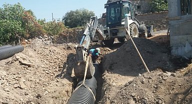 Manisa Akhisar'da yağmursuyu hattı çalışmaları