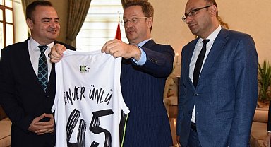 Manisa BBSK'dan, Vali Ünlü'ye 'hayırlı olsun' ziyareti