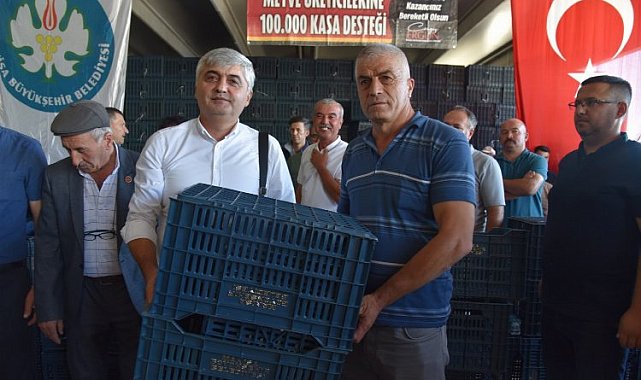 Manisa'da 120 bin meyve kasası dağıtılıyor