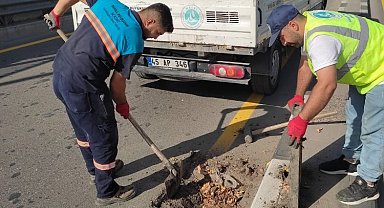 Manisa'da yağışlı havaya karşı önlem