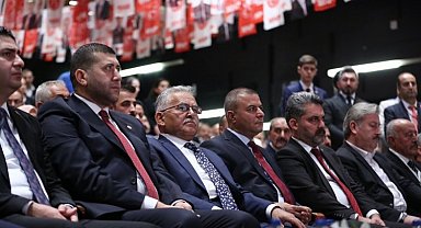 MHP Kayseri kongresine Büyükkılıç da katıldı