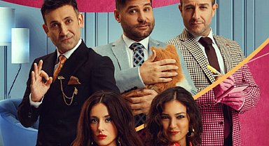 'Pembe Pırlantalar' sahnede