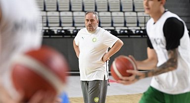 Potanın Tarzanları durmuyor
