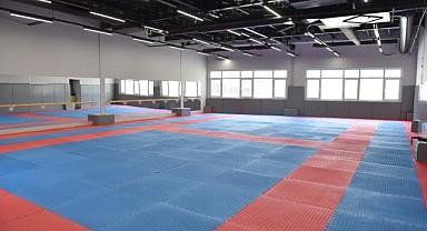 SIRACEVİZLER İLYAS KADER SPOR MERKEZİ AÇILIŞA HAZIR
