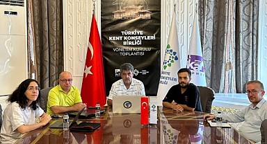Türk Dünyası Sinema Festivali Yeniden...
