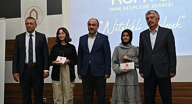 YKS ve LGS'de başarılı öğrenciler ödüllendirildi