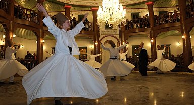 400 yıllık Mevlevihane'de halka açık ilk sema