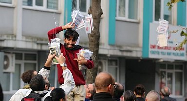 5 bin kitabı 5 dakikada topladılar