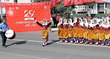 Adıyaman'da 100. yıl coşkusu