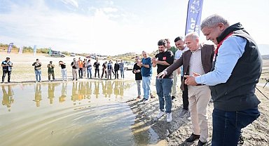Amatörler sazan avlarken yarıştılar