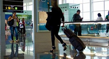Amerikalı üniversiteliye Dubai'de 'dokunma' cezası!