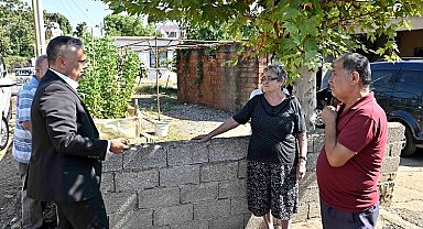 Antalya Muratpaşa'da bir mahalle diken üzerinde