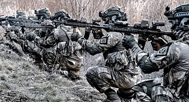 Bakan Yerlikaya duyurdu: Arananlar listesinden 3 terörist etkisiz!