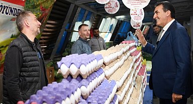 Başkan Dündar, pazarcı esnafını yalnız bırakmıyor