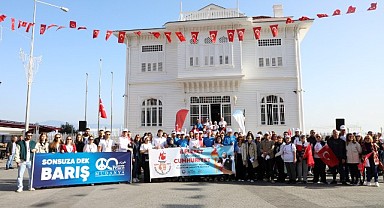 BAŞKAN HAYRİ TÜRKYILMAZ, 100. YILDA CUMHURİYET İÇİN YÜRÜYOR