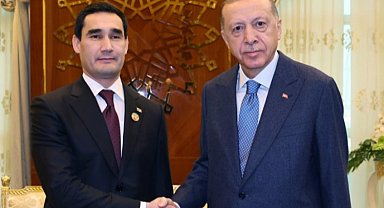 Berdimuhamedov'dan Türkiye'ye ilk resmî ziyaret