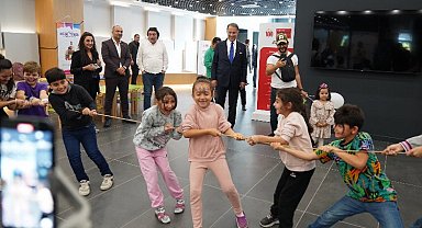 Beylikdüzü'nde etkinlikli 'Edebiyat Günleri' ilgi görüyor