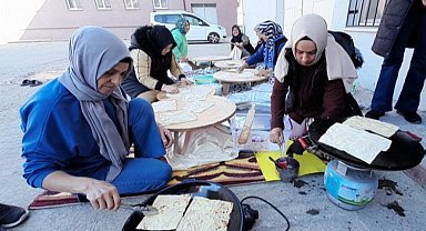 Bilecik Pazaryeri'nde renkli kermes başladı