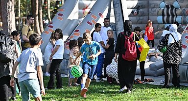 Bursa'da diyabet hastaları şenlikte buluştu