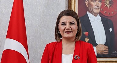 "Cumhuriyetin kanatları altında nice 100 yıllara"