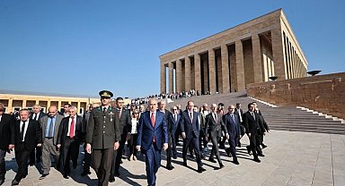 Denizli heyeti Ata'nın huzurunda