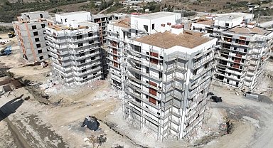 Dilovası Tavşancıl'da TOKİ konutları hızla yükseliyor