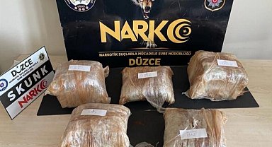 Düzce'de Anadolu Otoyolu'nda uyuşturucu operasyonu