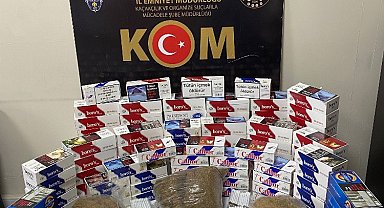 Düzce'de pazar tezgahındaki kaçak sigaralara el konuldu