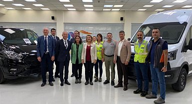 Ford Otosan Gölcük Fabrikası'nı Başkan Hürriyet'ten ziyaret