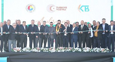 İç Anadolu'nun en büyük Canlı Hayvan Borsası açıldı
