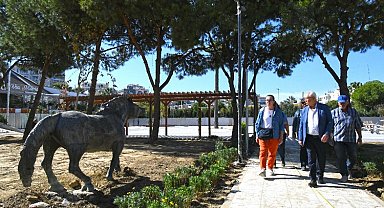 İzmir Karabağlar'da Uğur Mumcu Parkı '100. yıla' hazırlanıyor