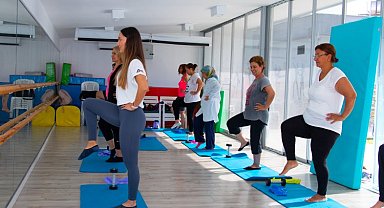 Kadınlara ücretsiz pilates kursu