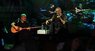 Konya Mistik Müzik'te Yılmaz Erdoğanlı final
