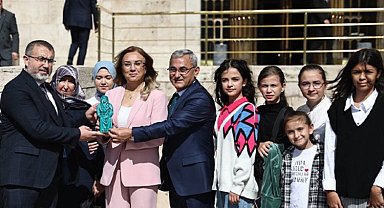 Kütahyalı kız çocukları TBMM'de ağırlandı