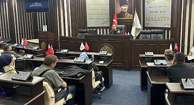 Malatya Büyükşehir'e yeni atanan aday memurlara hizmet içi eğitim