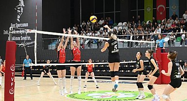Manisalı Sultanlar 4'te 4 yaptı