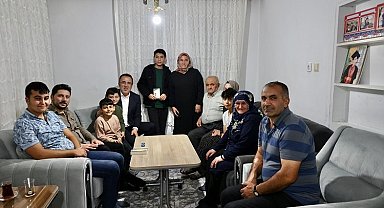 Mehmet Savran ev ziyaretlerini sürdürdü