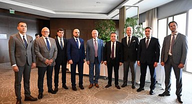 Moskova heyeti Antalyalı iş insanları ile buluştu