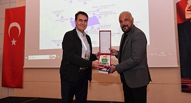 Mustafa Dündar'dan güvenlik mesajı